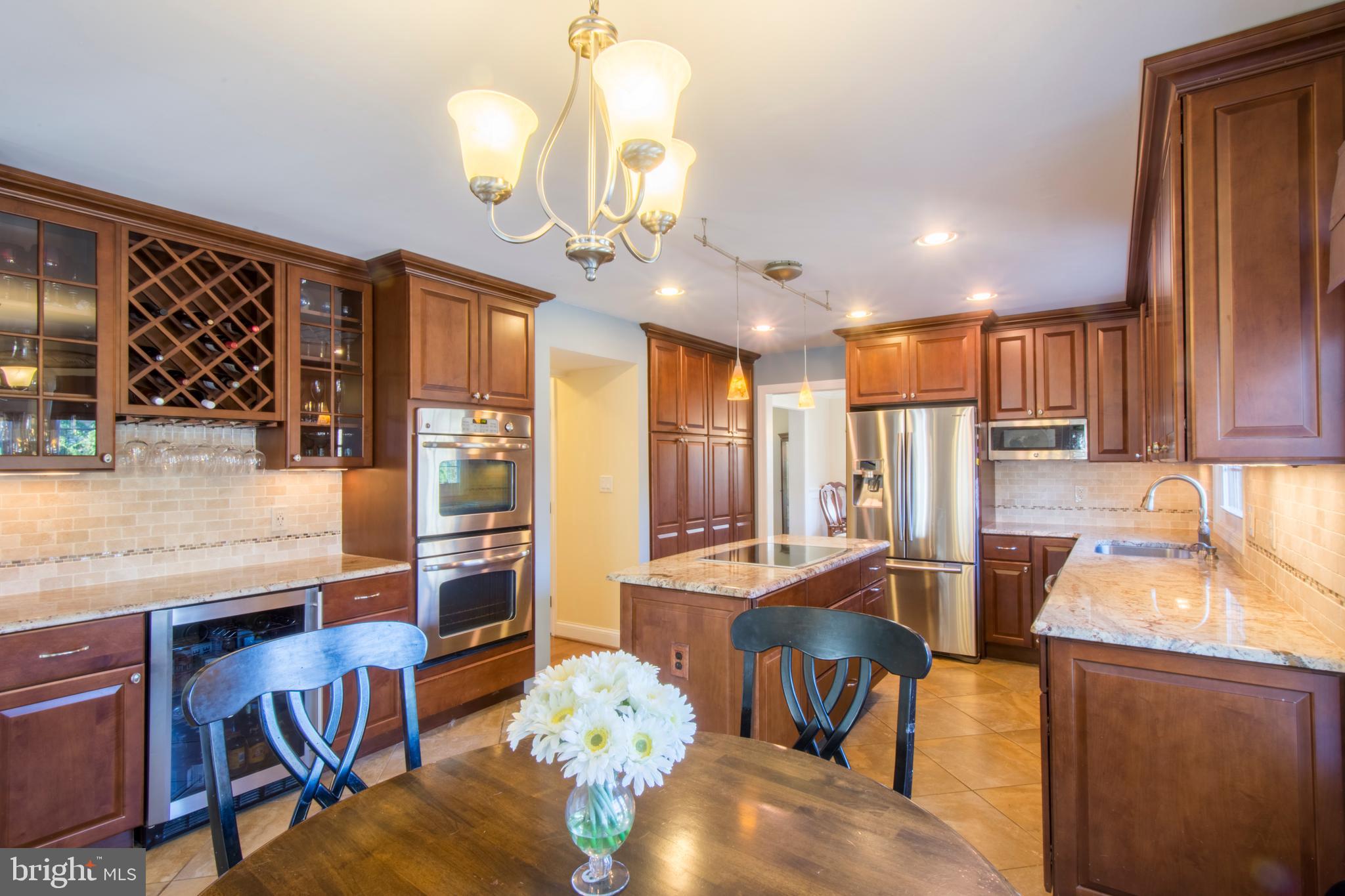 3209 Magnolia Ridge Road Annapolis, MD 21403 - Photo 6 of 106 Eat-In-Kitchen