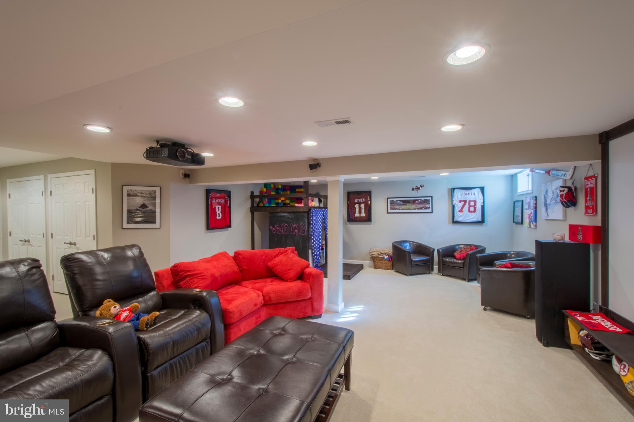 3209 Magnolia Ridge Road Annapolis, MD 21403 - Photo 68 of 106 Large Recreational Room