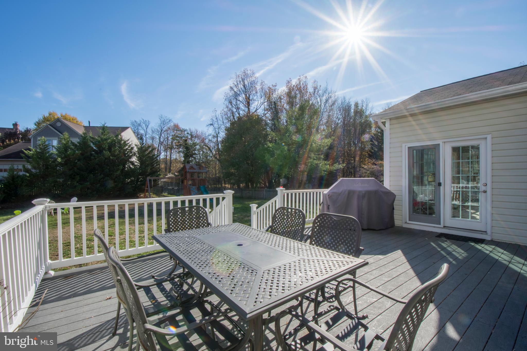 3209 Magnolia Ridge Road Annapolis, MD 21403 - Photo 92 of 106 Nice Size Deck