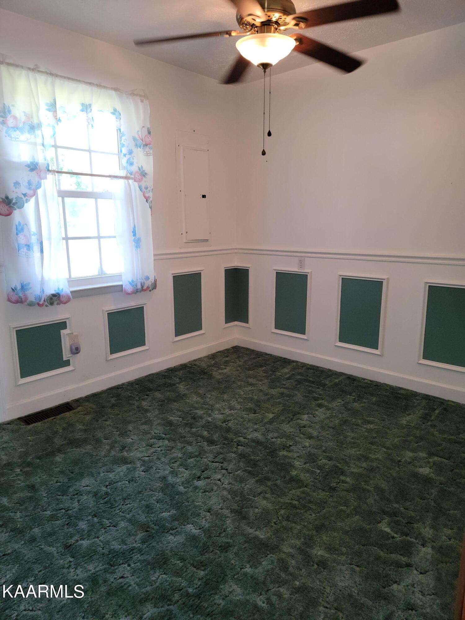 262 Calhoun Road La Follette, TN 37766 - Photo 8 of 25 Calhoun8