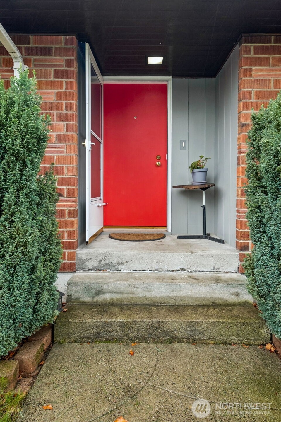 14204 12th Avenue Southwest Burien, WA 98166 - Photo 29 of 31