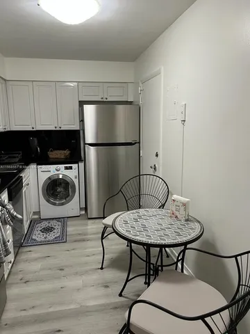 $3,500 | 6770 Indian Creek Drive, Unit 5C, Miami Beach, FL 33141