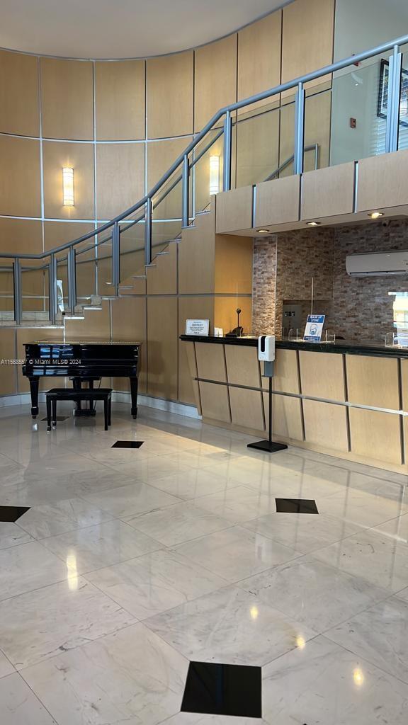 6770 Indian Creek Drive, Unit 5C Miami Beach, FL 33141 - Photo 3 of 29