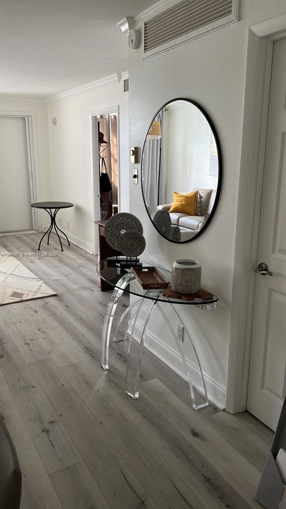 6770 Indian Creek Drive, Unit 5C Miami Beach, FL 33141 - Photo 5 of 29