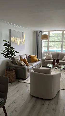 $3,500 | 6770 Indian Creek Drive, Unit 5C, Miami Beach, FL 33141