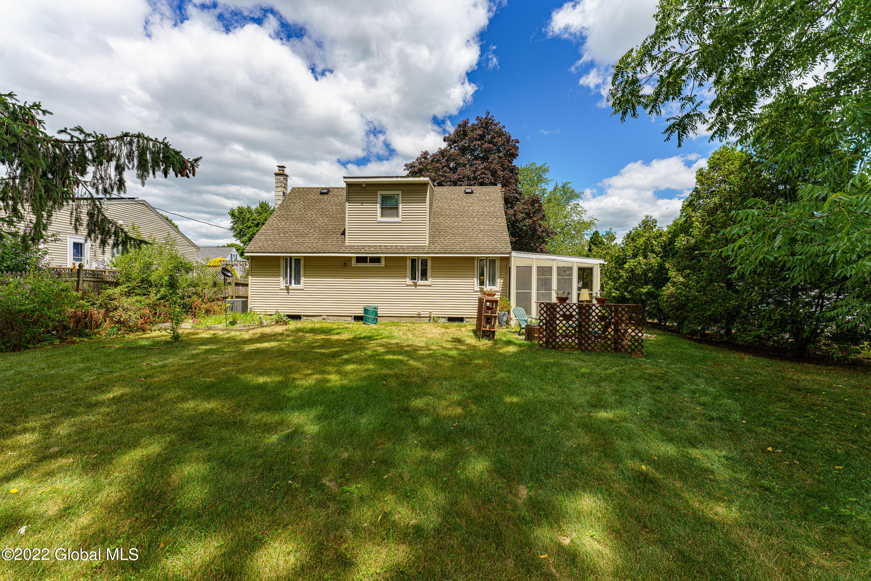 46 Southgate Road Colonie, NY 12211 - Photo 23 of 24 Yard 5