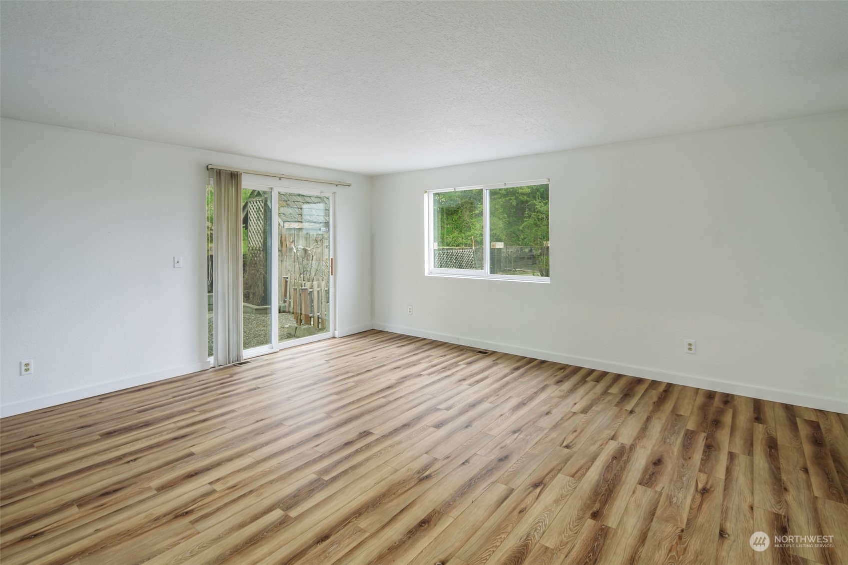 8932 Lowell Larimer Road Everett, WA 98208 - Photo 17 of 35 Gallery Image 17