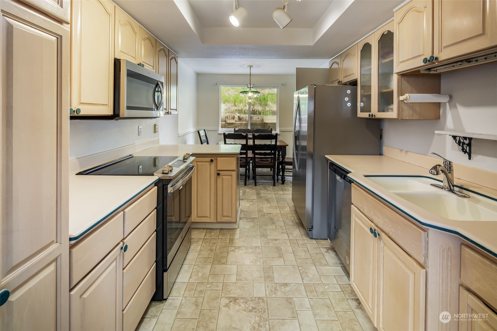8932 Lowell Larimer Road Everett, WA 98208 - Photo 9 of 35 Gallery Image 9