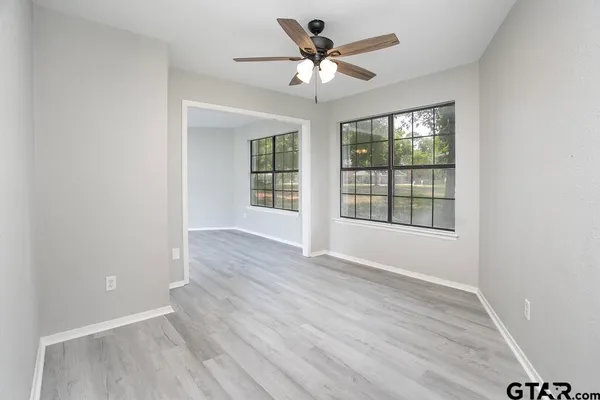 $350,000 | 17928 West Lakeview Drive, Troup, TX 75789
