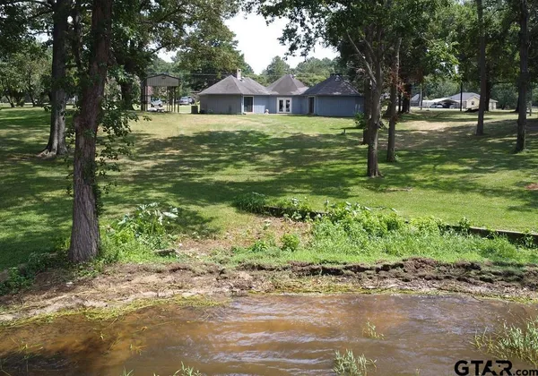 $350,000 | 17928 West Lakeview Drive, Troup, TX 75789