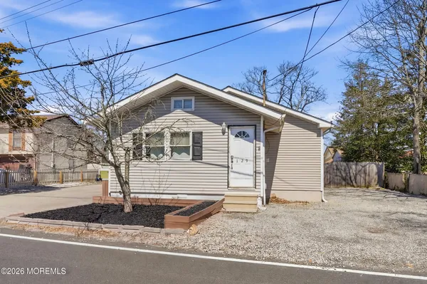 $339,900 | 129 West Long Branch Avenue, Ocean Gate, NJ 08740