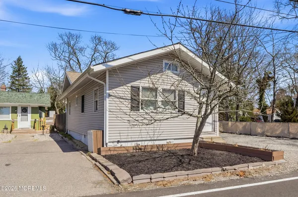 $339,900 | 129 West Long Branch Avenue, Ocean Gate, NJ 08740