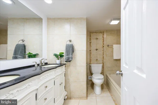 $649,000 | 11807 Stonington Place, Silver Spring, MD 20902