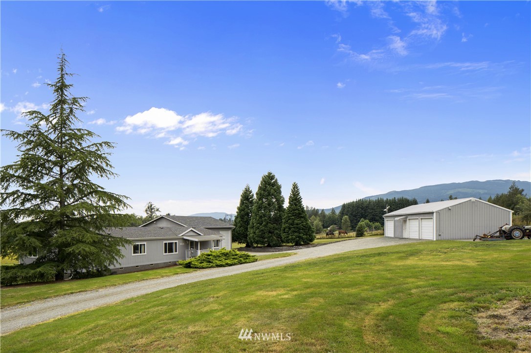 5414 Tenneson Road Sedro-Woolley, WA 98284 - Photo 1 of 25 Gallery Image 1