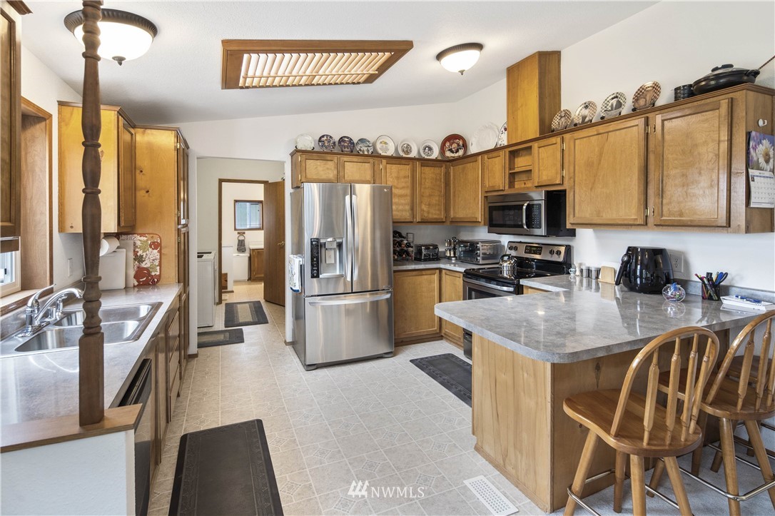5414 Tenneson Road Sedro-Woolley, WA 98284 - Photo 6 of 25 Gallery Image 6