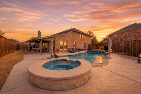 $600,000 | 3905 Yarberry Court, Fort Worth, TX 76262