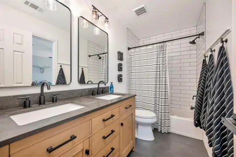 $600,000 | 3905 Yarberry Court, Fort Worth, TX 76262