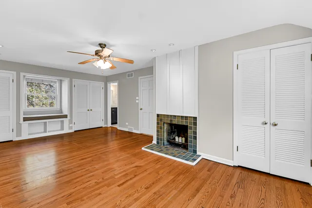 $364,900 | 106 Cornwall Drive, Crete, IL 60417