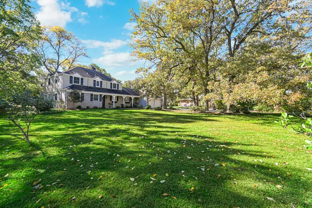 $364,900 | 106 Cornwall Drive, Crete, IL 60417