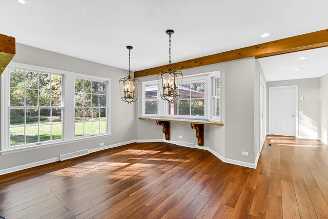 $364,900 | 106 Cornwall Drive, Crete, IL 60417