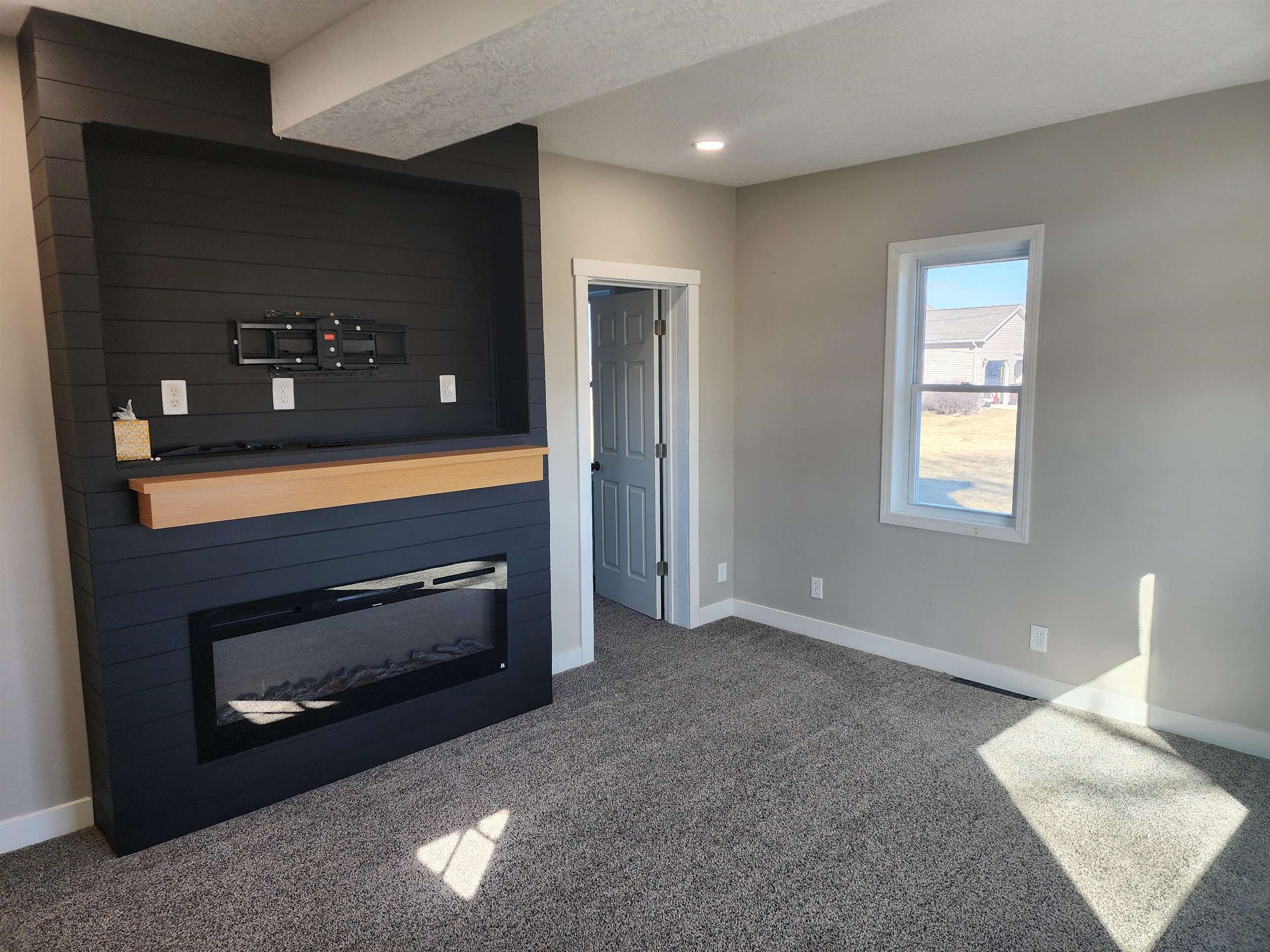 481 East Remus Road Mount Pleasant, MI 48858 - Photo 9 of 24 Gallery Image 9