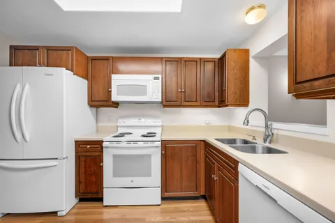 $714,900 | 50 John Hall Cartway, Yarmouth Port, MA 02675