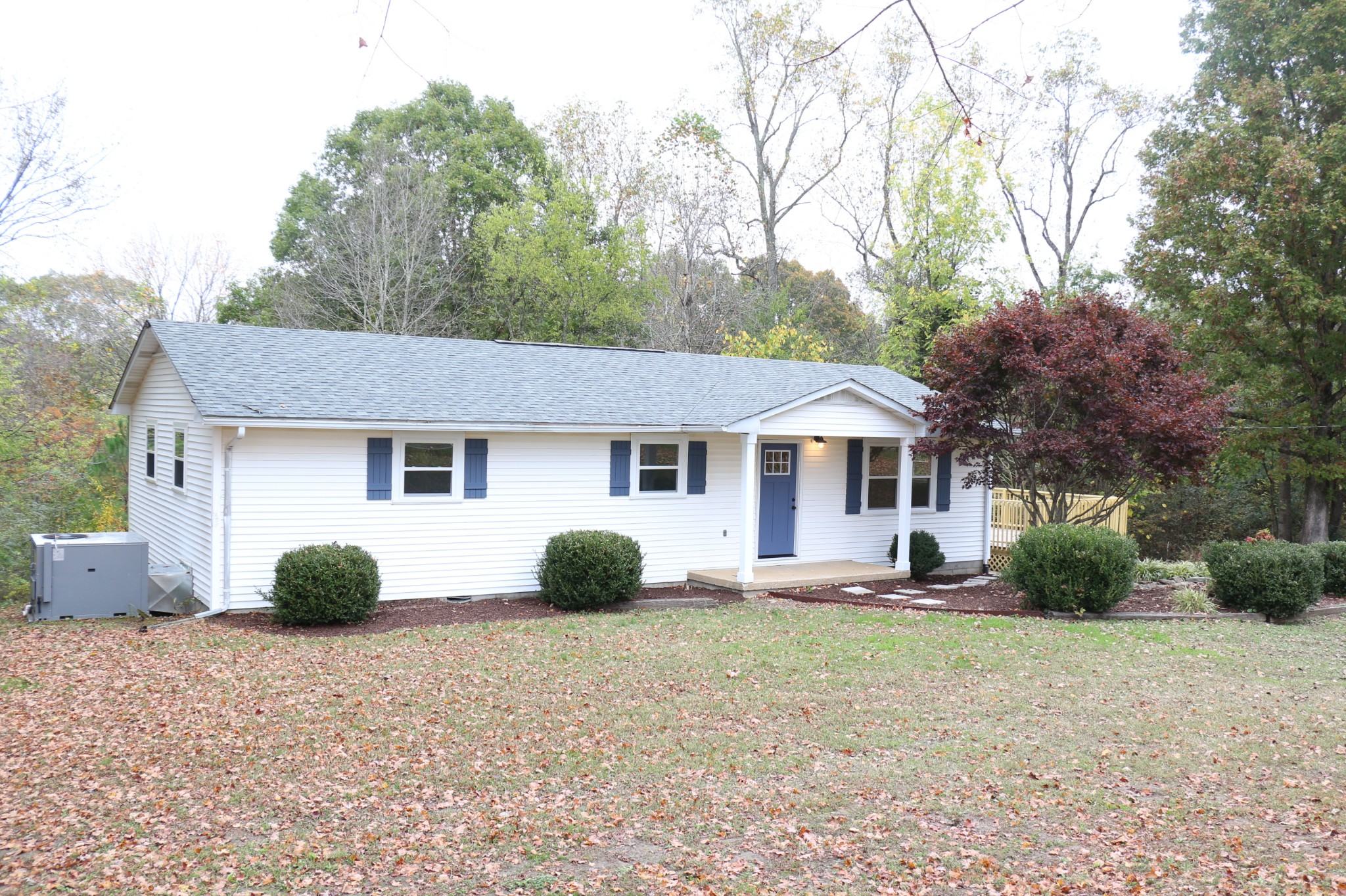 1115 West Point Road Lawrenceburg, TN 38464 - Photo 2 of 18