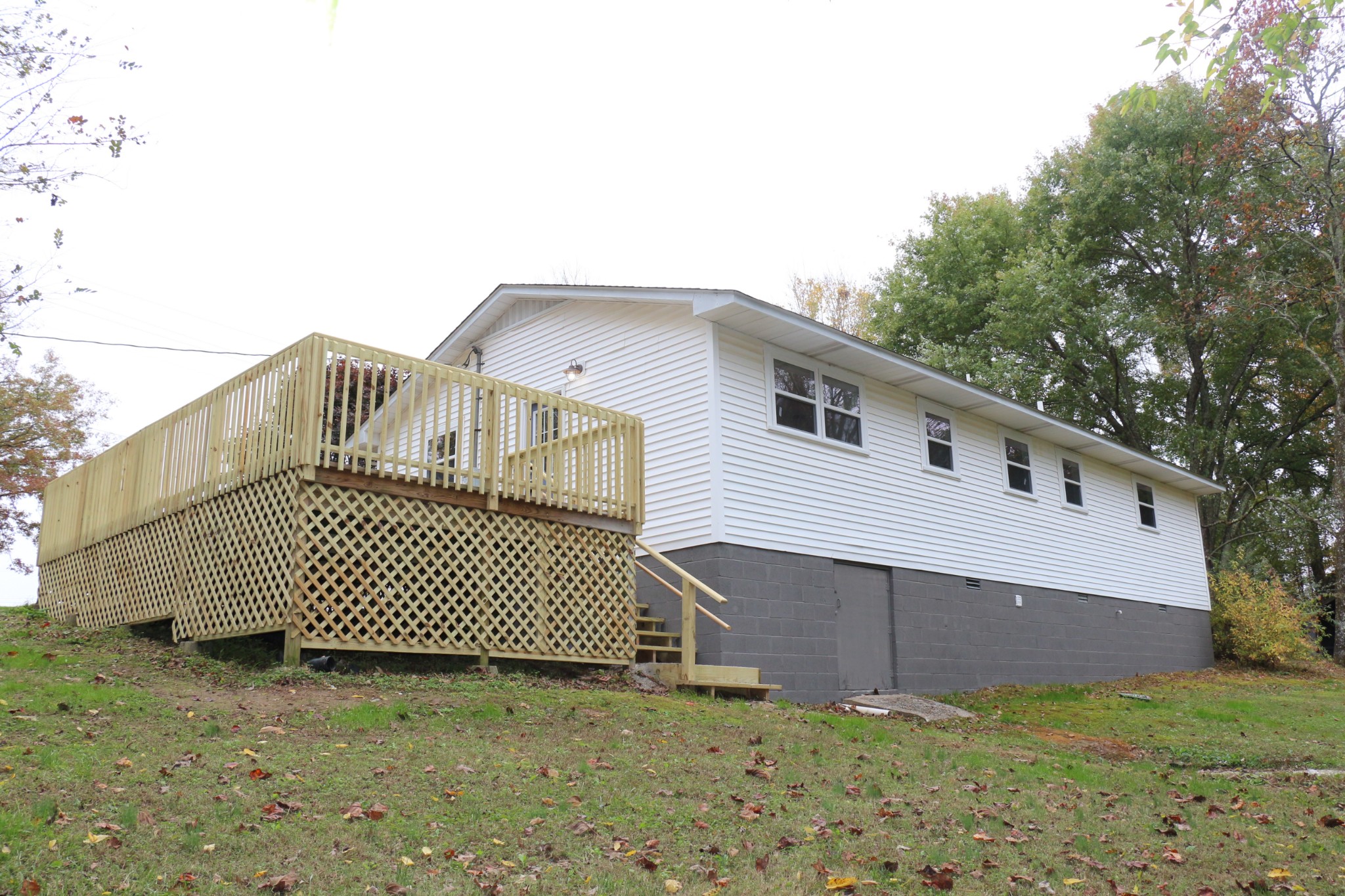1115 West Point Road Lawrenceburg, TN 38464 - Photo 5 of 18