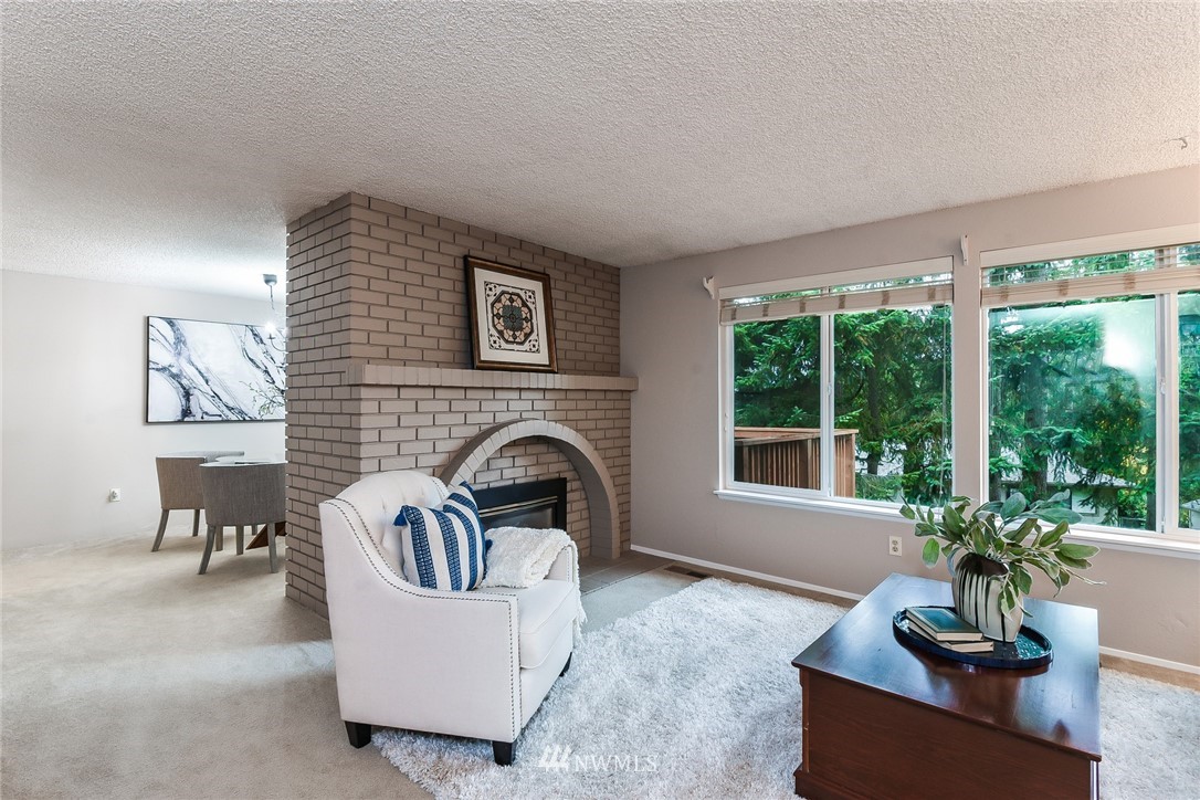 612 Southwest Normandy Road Normandy Park, WA 98166 - Photo 5 of 25