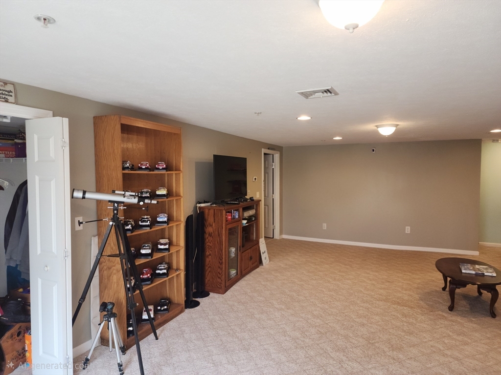 194 Bridle Cross Road, Unit 194 Fitchburg, MA 01420 - Photo 30 of 40