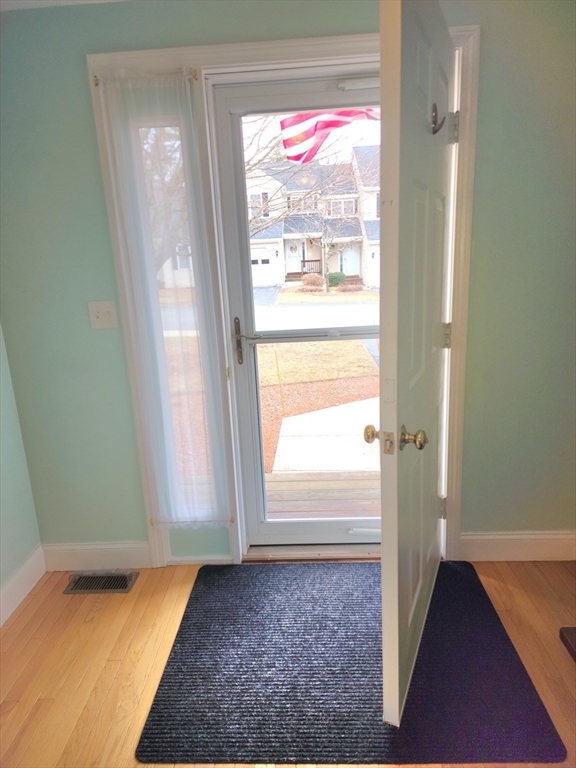 194 Bridle Cross Road, Unit 194 Fitchburg, MA 01420 - Photo 3 of 40