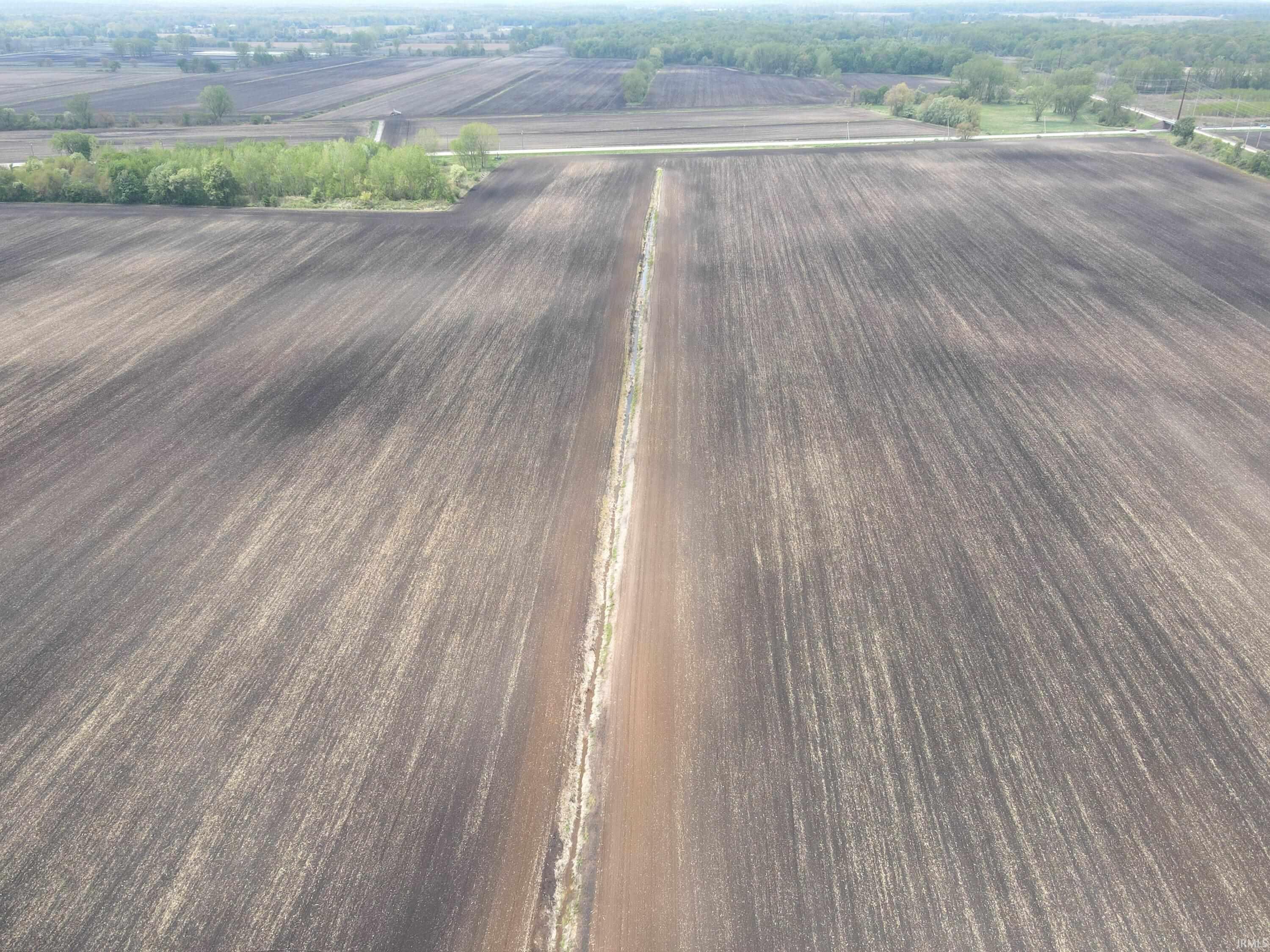 39 Laporte In 46350 La Porte, IN 46350 - Photo 7 of 10