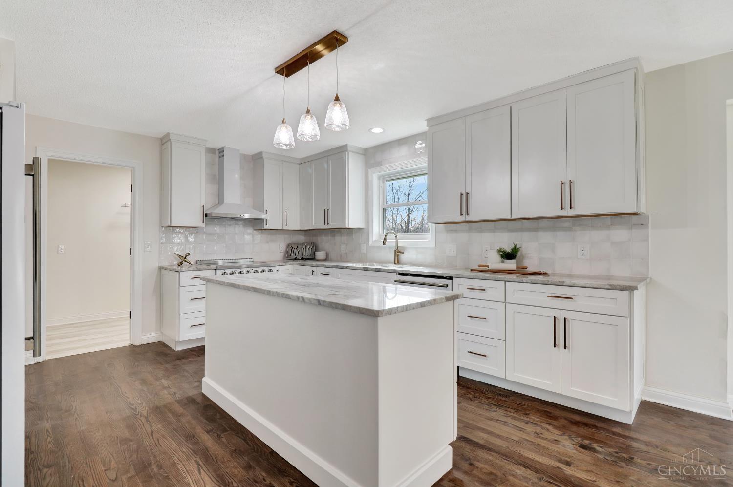 6967 Hamilton Mason Road West Chester, OH 45069 - Photo 4 of 43 Gallery Image 4
