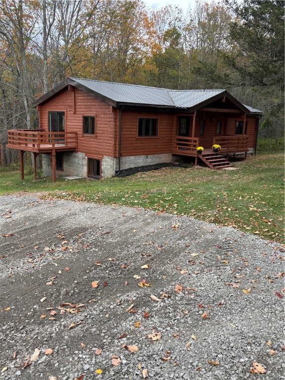 73 Smith Hill Road Stamford, NY 12167 - Photo 4 of 33 View of deck off Living Room