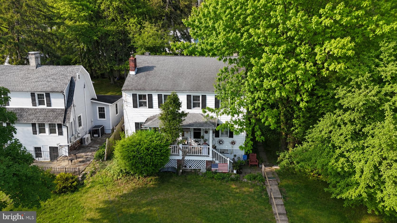 1470 River Road Titusville, NJ 08560 - Photo 3 of 50 front view of a house with a yard