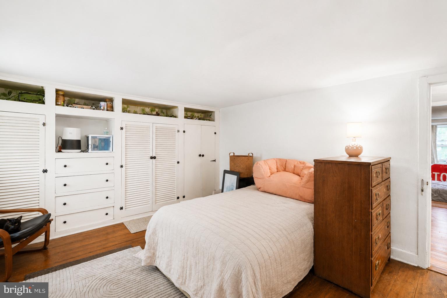 1470 River Road Titusville, NJ 08560 - Photo 36 of 50 a bedroom with a bed and closet