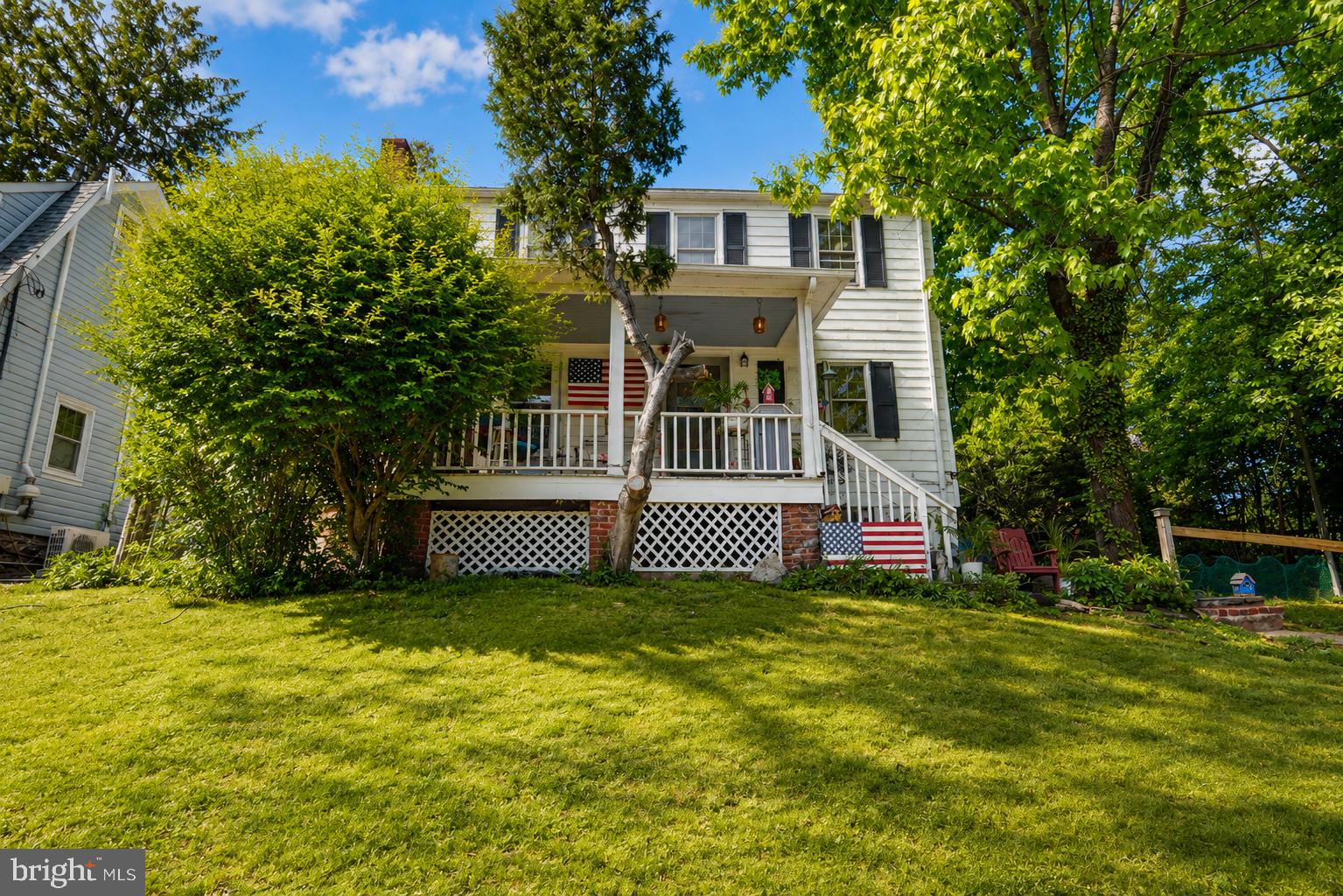 1470 River Road Titusville, NJ 08560 - Photo 7 of 50 a front view of a house with a garden
