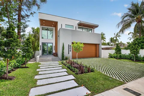 $2,499,000 | 604 Southwest 7th Street, Fort Lauderdale, FL 33315