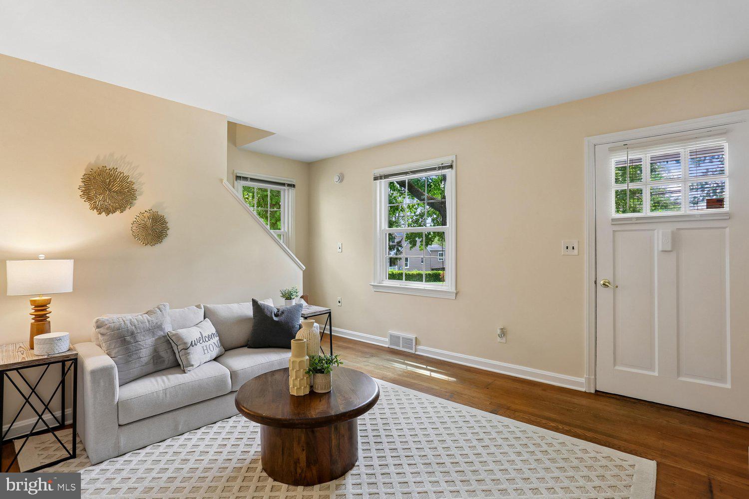 3505 Murdock Road Kensington, MD 20895 - Photo 6 of 34 Living Room