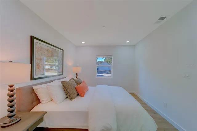 $549,900 | 1837 Sourwood Boulevard, Dunedin, FL 34698