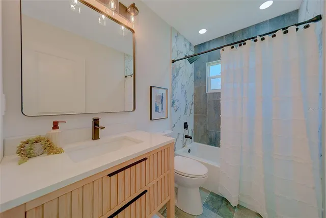 $549,900 | 1837 Sourwood Boulevard, Dunedin, FL 34698