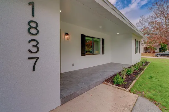 $549,900 | 1837 Sourwood Boulevard, Dunedin, FL 34698