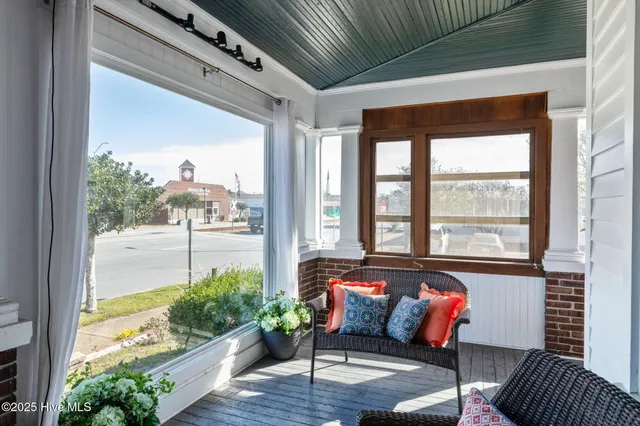 $899,500 | 1101 Arendell Street, Morehead City, NC 28557