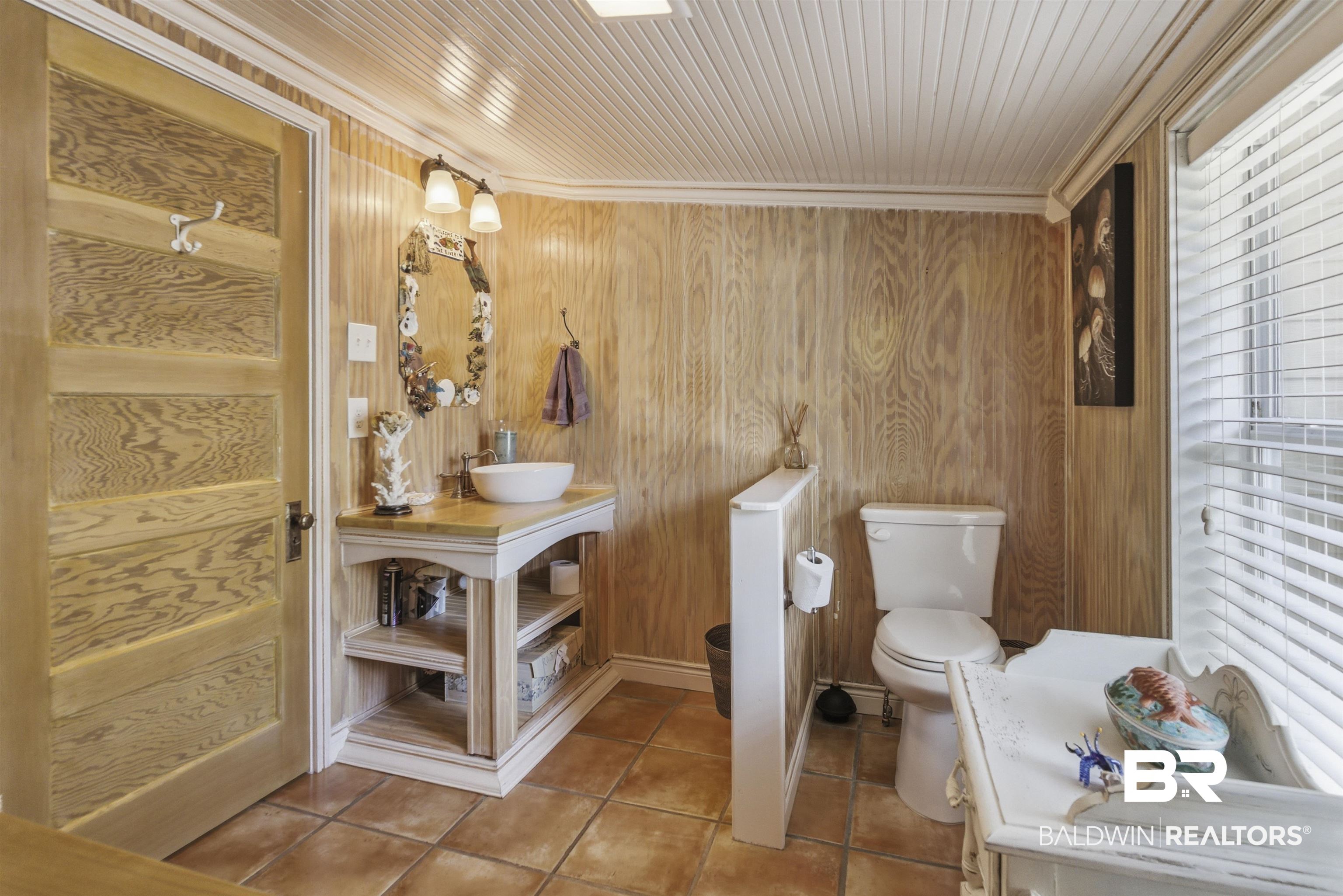 11560 Pioneer Road Theodore, AL 36582 - Photo 20 of 35