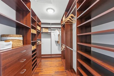 $1,190,000 | 3203 Lake Green Court, Tampa, FL 33611