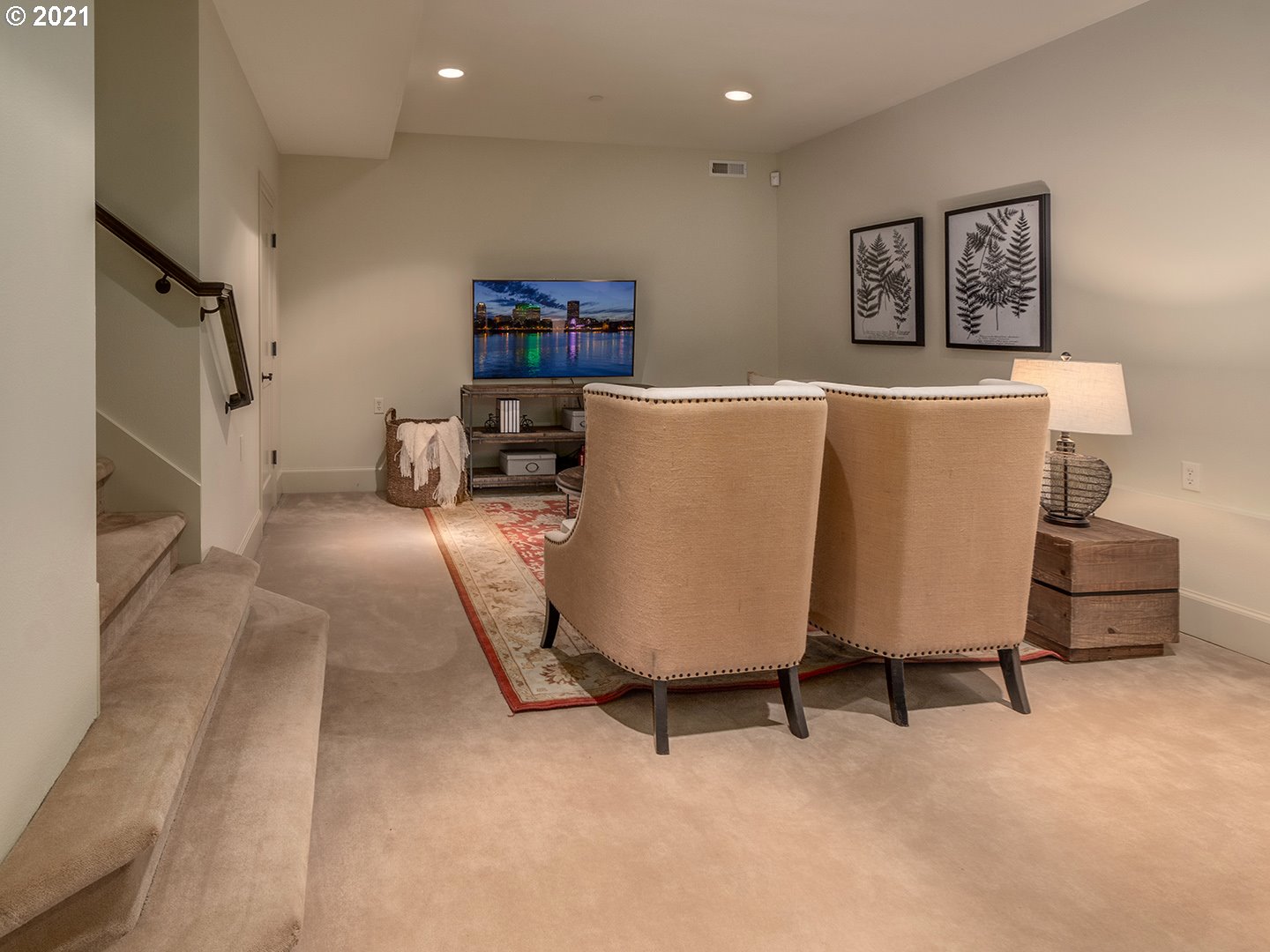 6335 Southwest Raleighwood Court Portland, OR 97221 - Photo 22 of 31 Gallery Image 22
