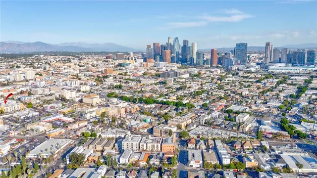 $575,000 | 2321 West 10th Street, Unit 402, Los Angeles, CA 90006