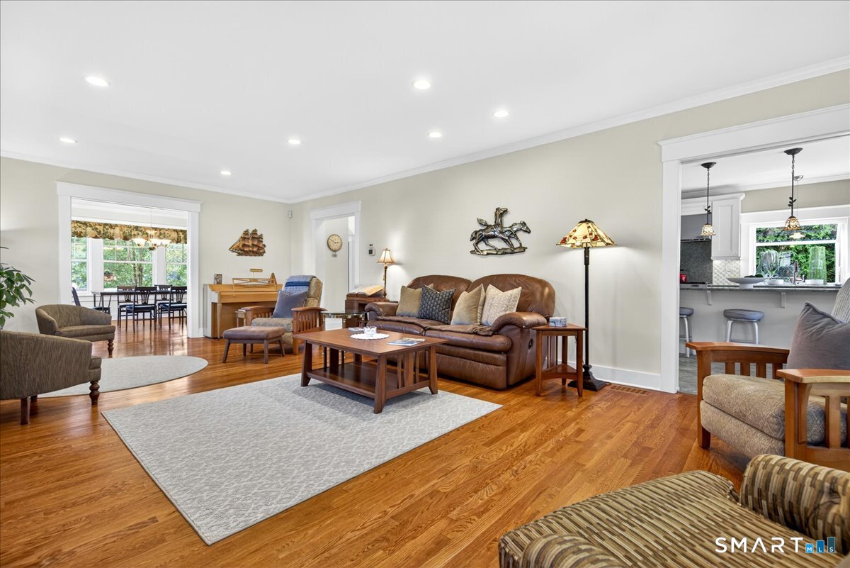 46 Maple Street Milford, CT 06460 - Photo 11 of 39