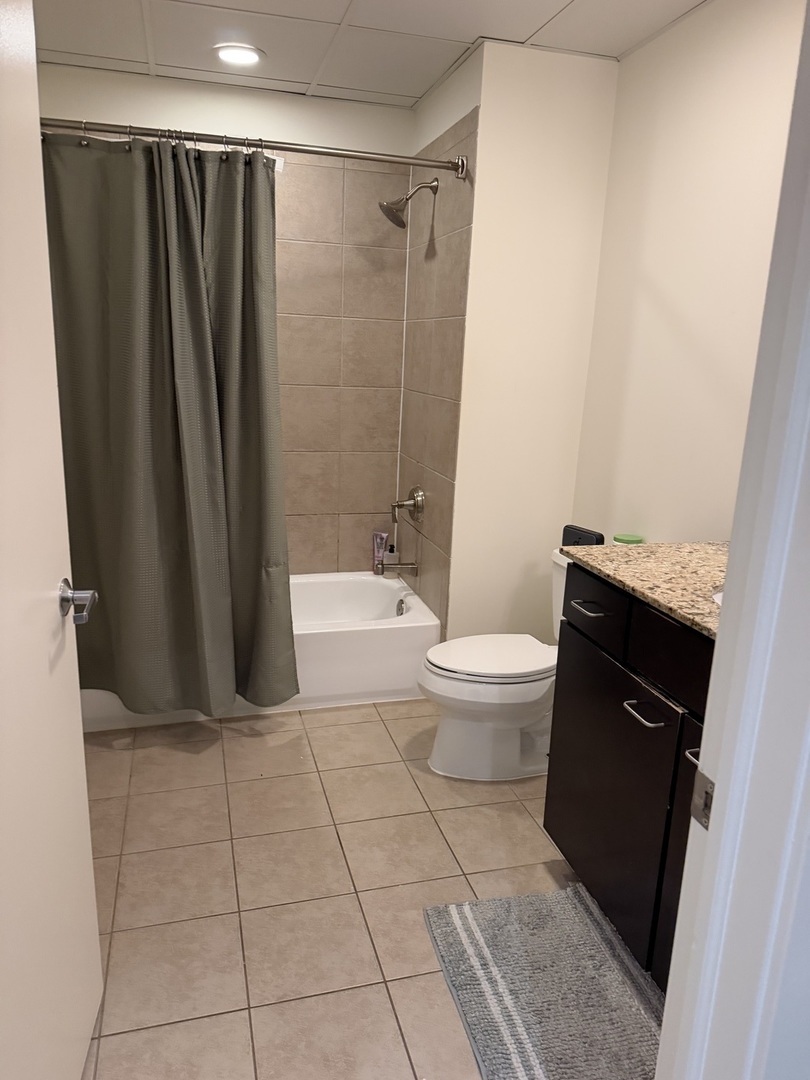 922 West Washington Boulevard, Unit 406 Chicago, IL 60607 - Photo 7 of 14 Gallery Image 7