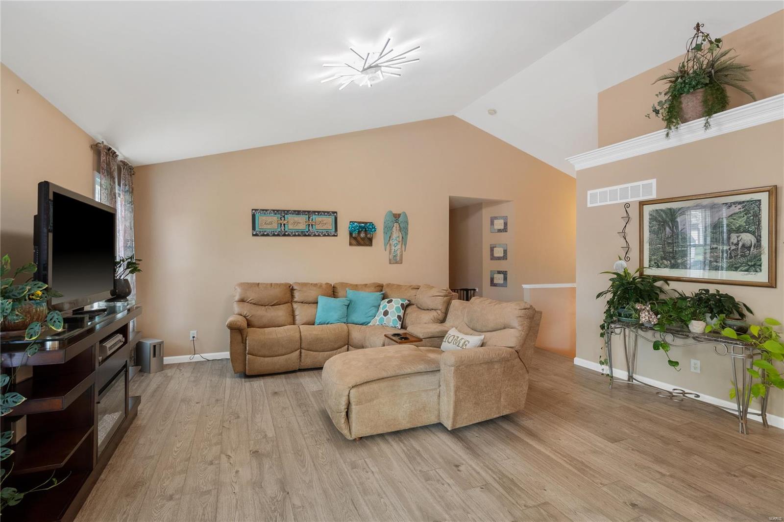 4 Queen Circle O'Fallon, MO 63366 - Photo 6 of 29